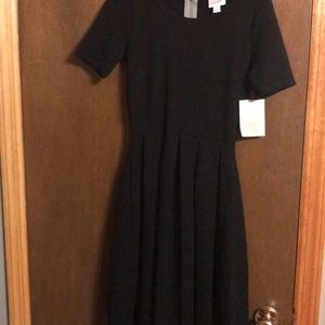 LuLaRoe Amelia Dress